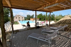 gazebo in zona piscina